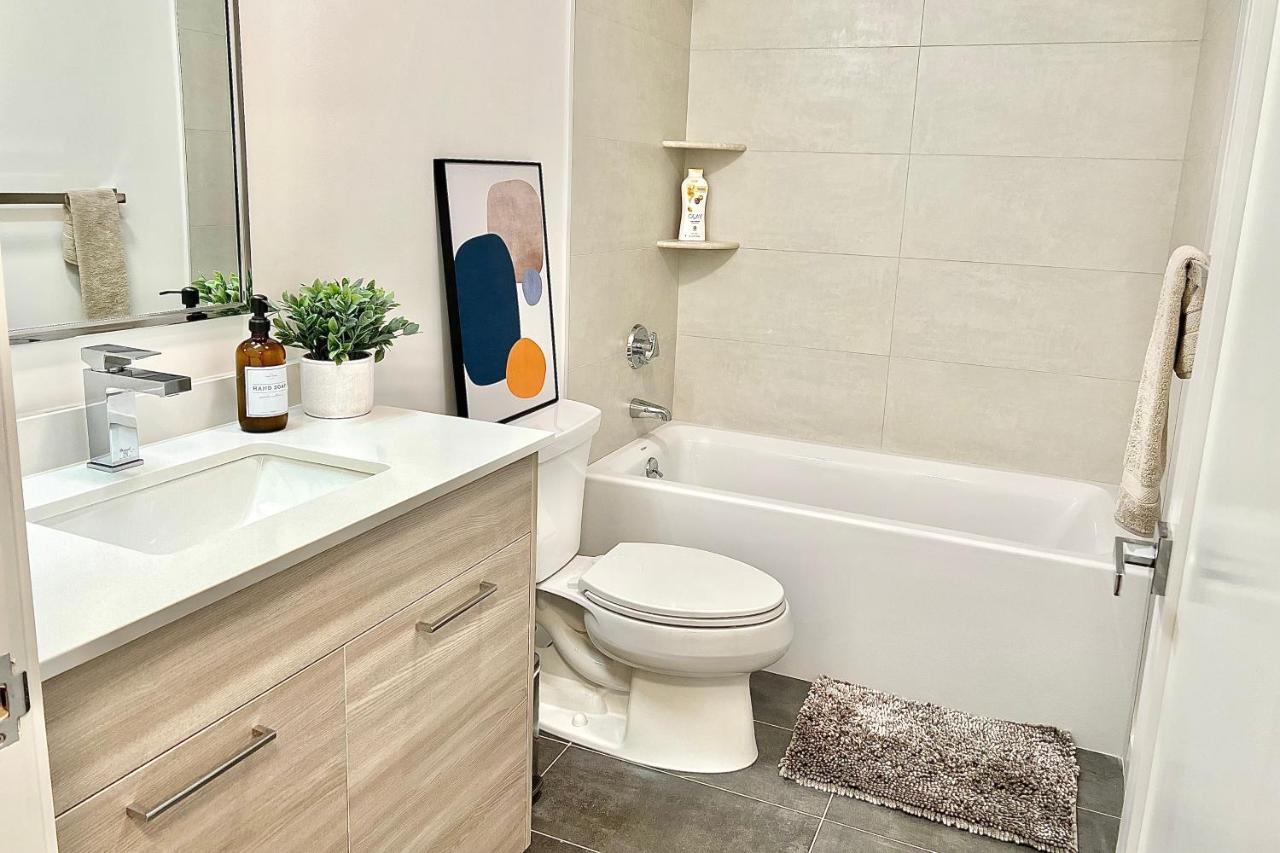 Appartement Modern 2 Bed Furnished In Quincy